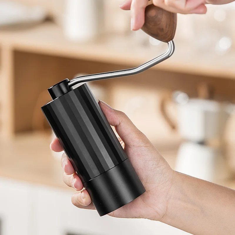 Mini Molino Manual Portátil Ajustable para Viaje - Imagen 2