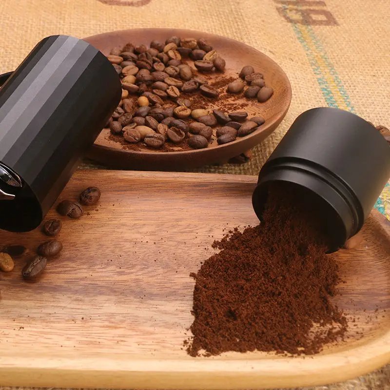 Mini Molino Manual Portátil Ajustable para Viaje - Imagen 6