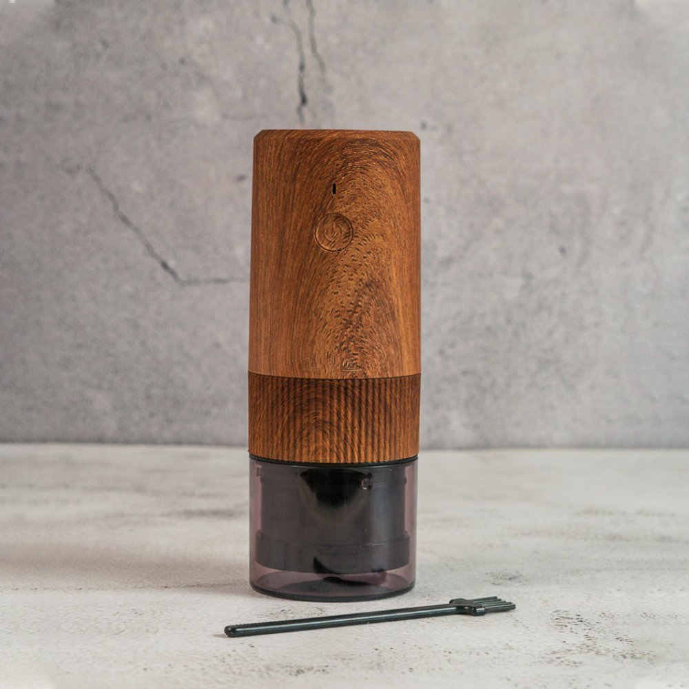 Molino Portátil y Recargable, Madera